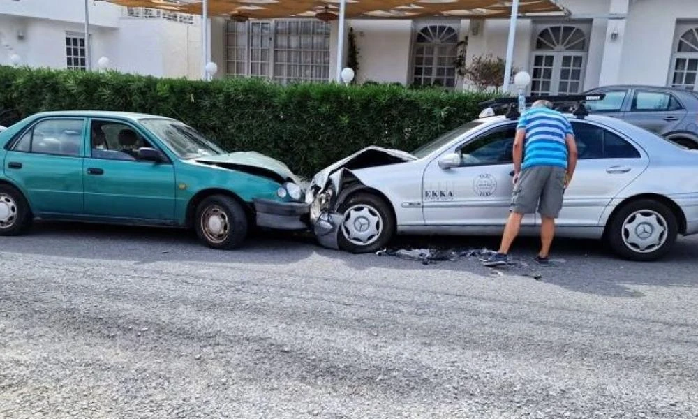 Τραγωδία στην Άνδρο: Νεκρή οδηγός ταξί σε τροχαίο
